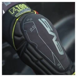 EVS TP 199 Knee / Shin Pads -Highway 21 shop evs youth tp199 knee shin pads 2