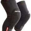 Fasthouse Hooper MTB Knee Pads -Highway 21 shop fasthouse hooper mtb knee pads black