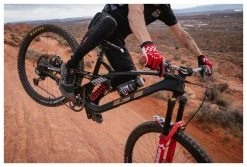 Fasthouse Hooper MTB Knee Pads -Highway 21 shop fasthouse hooper mtb knee pads black 4