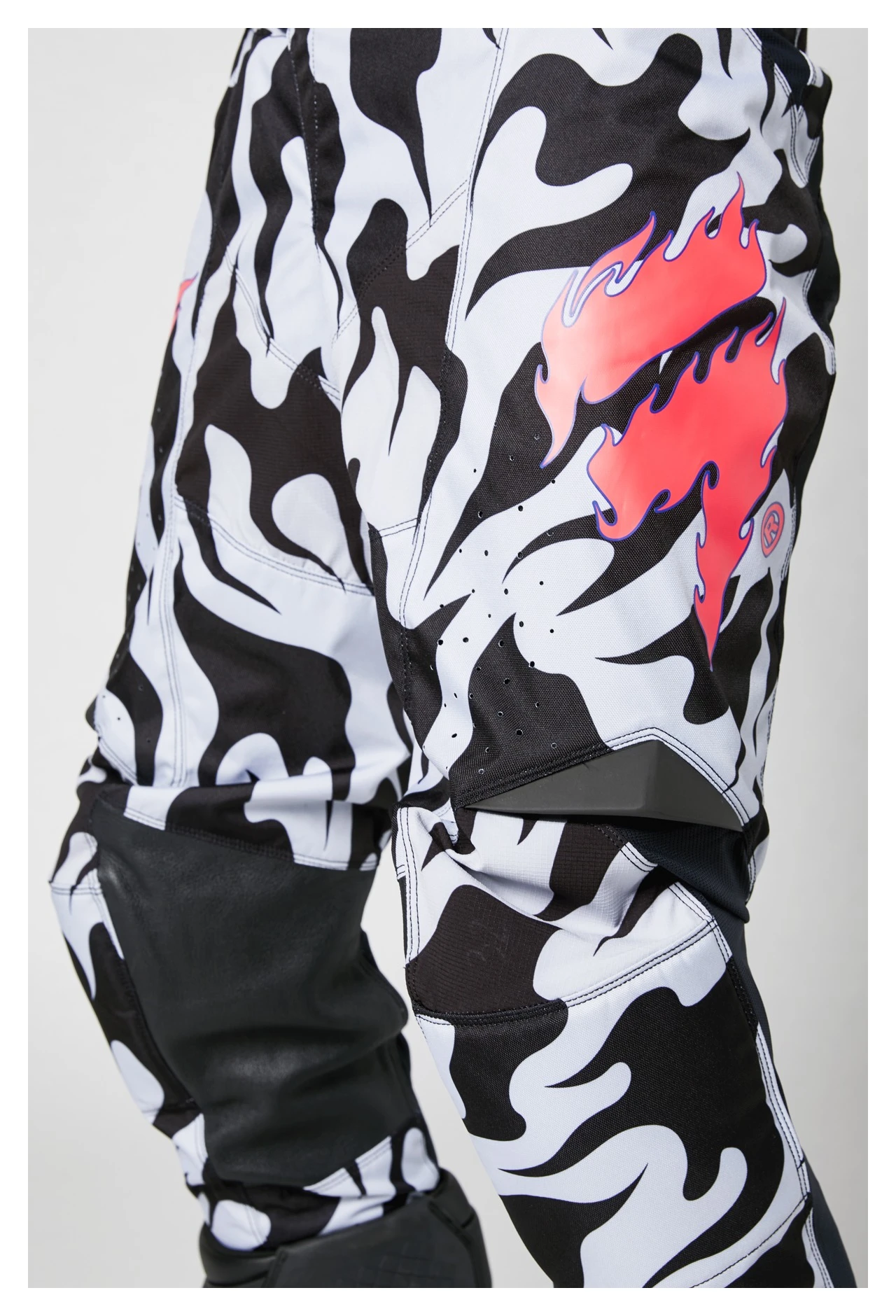 Shift White Label Flame Pants 5 Shift White Label Flame Pants - Image 3